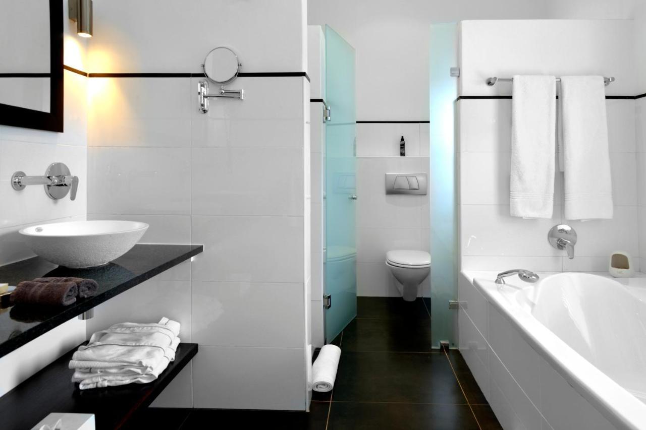 Plumwood Boutique Hotel By The Living Journey Collection Franschhoek Dış mekan fotoğraf