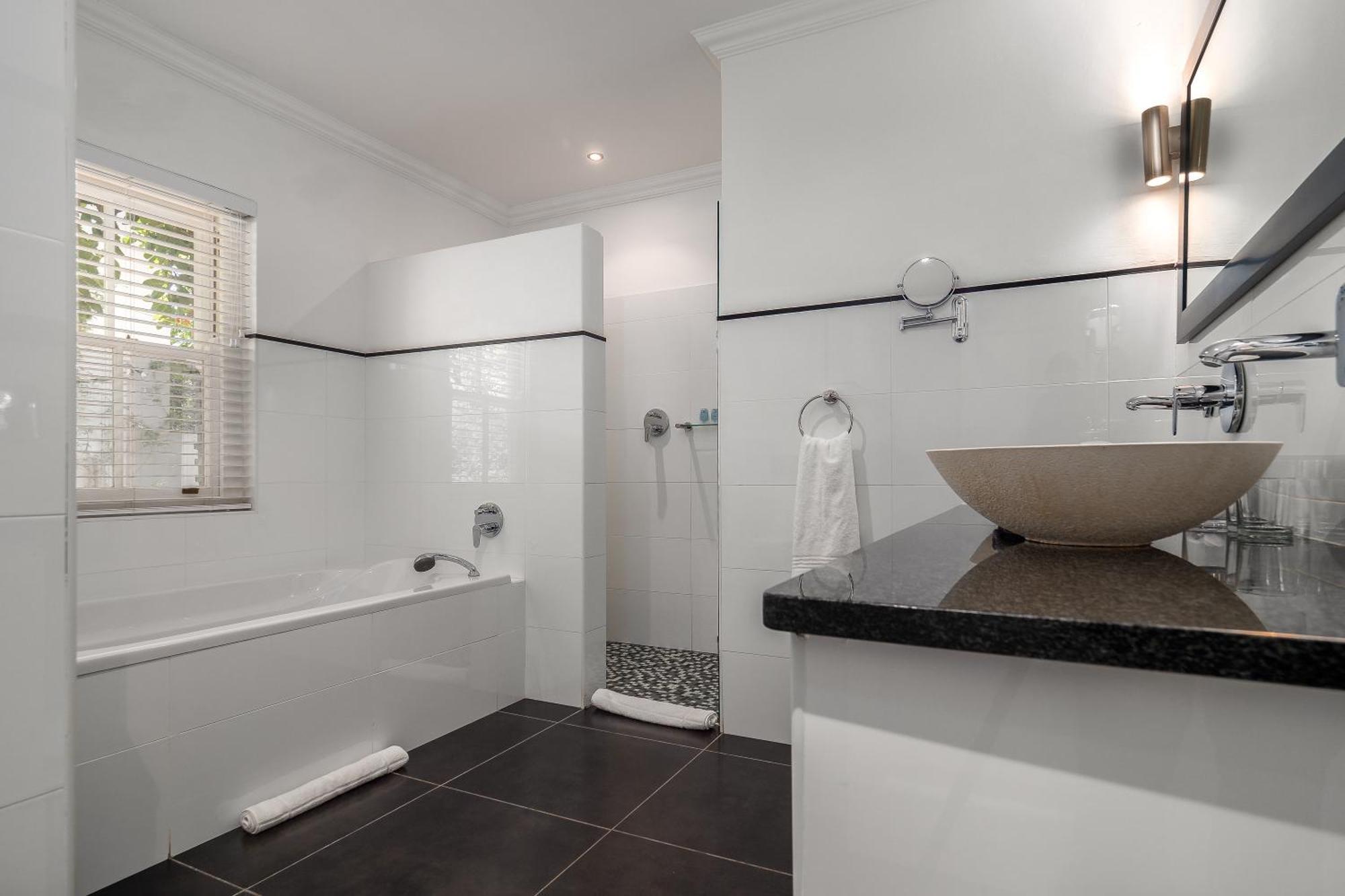 Plumwood Boutique Hotel By The Living Journey Collection Franschhoek Dış mekan fotoğraf
